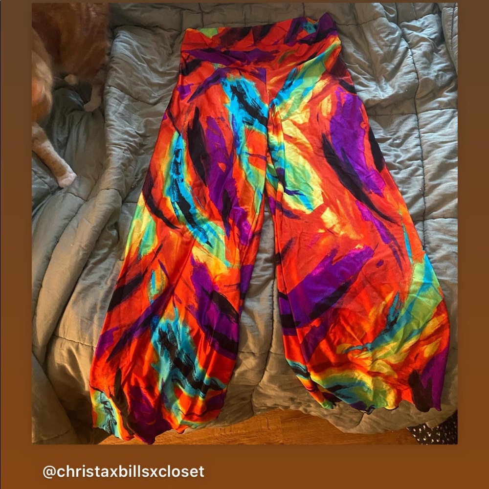 Rave with mi gente pants